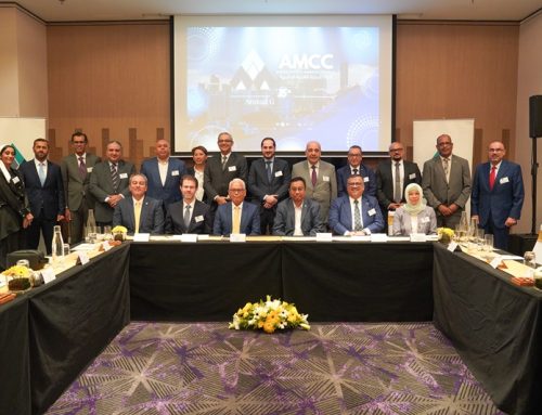 السفير باحميد يشارك في الاجتماع السنوي العام الـ15 للغرفة التجارية العربية الماليزية