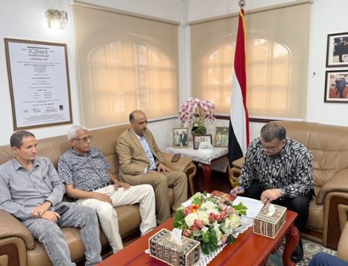 السفير باحميد يطّلع على أعمال لجنة الاستلام والتسليم بالملحقية الثقافية بعد انتهاء مهامها