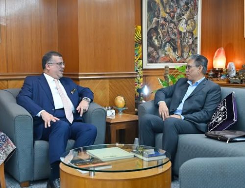 السفير باحميد يلتقي رئيس المراسم بوزارة الخارجية الماليزية