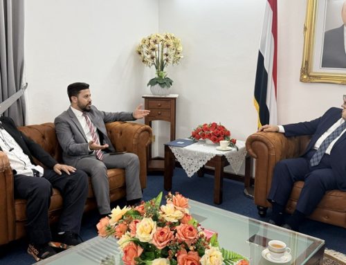 السفير باحميد يلتقي الهيئة الإدارية للجالية اليمنية في ماليزيا ويؤكد أهمية التكاتف والعمل المشترك